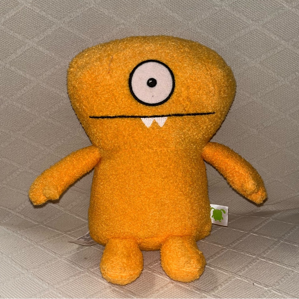 Ugly Dolls Hugs And Headstands Yellow Wedgehead Plush Stuffed Toy